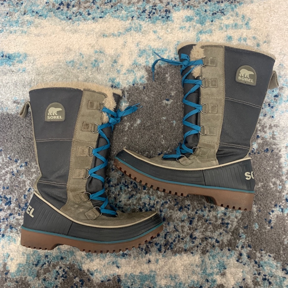SOREL boots